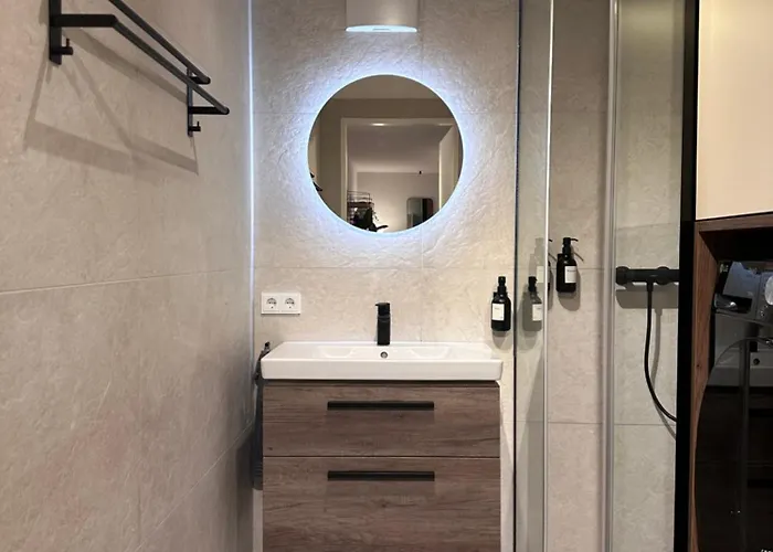 Lägenhet Design I Zentrum I Garage I Dachterrasse I Waschtrockner Linz