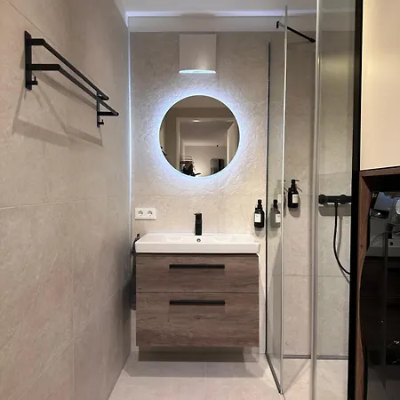 Lägenhet Design I Zentrum I Garage I Dachterrasse I Waschtrockner Linz